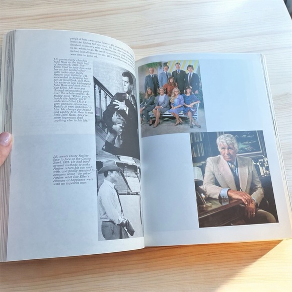 2/$25 Dallas Complete Ewing Family Saga Southfork Ranch Soap Opera Book - Picture 8 of 10